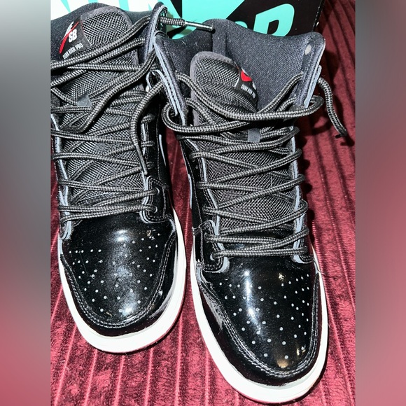 Nike SB Dunk High - Picture 3 of 11